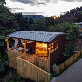 Phu Morinn Cafe &Camping Monjam, hotel en Mon Jam