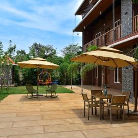 Nilara Hills Resort Manandavady, hotel di Mananthavady
