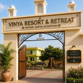 Vinya Resort & Retreat, hotel di Dhānkia