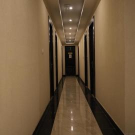 HoTEL MONARCH