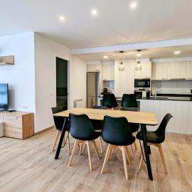 Hydros Apartments - Bike Friendly, hotel em Ripoll