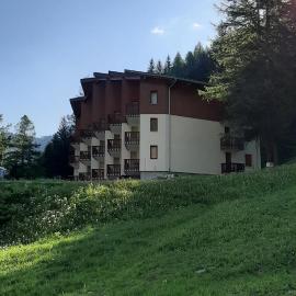 Valfréjus- 2 pièces 4 personnes bord des pistes- animal accepté