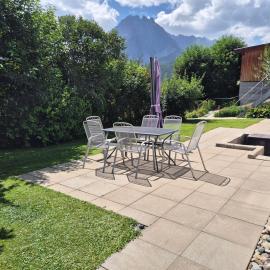 Chasa Aquileia Scuol - Bergblick, Komfort, 6 Pers, zentral, Terrasse, Gratis Parken, Wlan