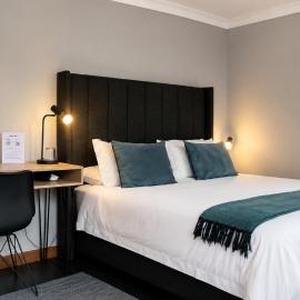 The Chameleon Stay @107, hotel i Centurion