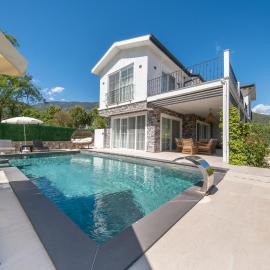 Green Hills Luxury Villa Fethiye, Yesiluzumlu by Sunworld Villas, ξενοδοχείο στο Φετιγιέ