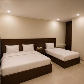 Karachi Rooms PECHS