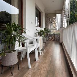 HomiStey Luxury Room A