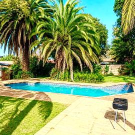 Witbank Companies Accomodation, hotel sa Emalahleni