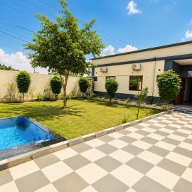 A2 Vista - 4BHK Villa with Lawn Near Expo Mart