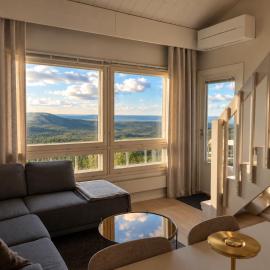 Aava Aurora Peak Iso-Syöte, hotel en Syöte