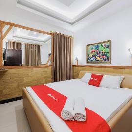 RedDoorz at Alvaro Butik Hotel Citeko Puncak