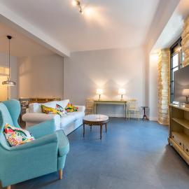 Espacio, luz y modernidad en Plaza Nueva