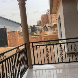 KWETU AIRPORT Residences&Suites