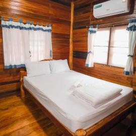 Daisy Cottages Resort, hotel i Ban Mai