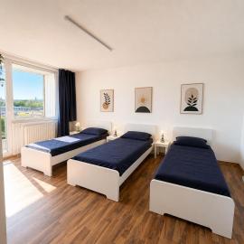 2P Apartment 162 I Monteure I WLAN I Parkplatz I 6 Personen I 3 Zimmer, hotell Ludwigshafenis