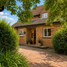 Pond Cottage Charming 3 Bed Country Escape - Pass the Keys, hotel i Sacomb