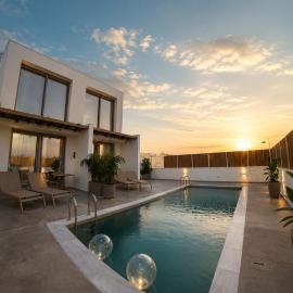 Divina Loft C Adults Only with Shared Pool, hotel in Perivolia