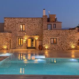 Thimisi 1800 stone residence, hotel a Agios Georgios