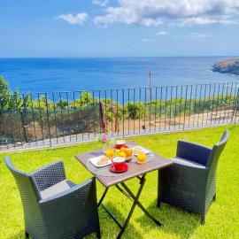 Villa Pestana - Peaceful Ocean Retreat, hotell i Gaula