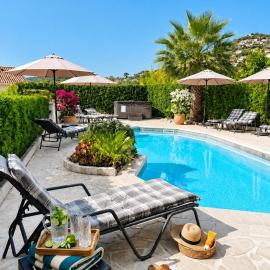 VILLA Plein Sud Piscine Spa Climatisation Parking privé calme et détente, hotel a Cavalaire-sur-Mer