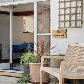 The Retreat at Bar Hall Bay, Hotel in Portaferry