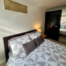 135 Woodview