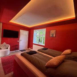 Four Seasons - Crimson Autumn Studio