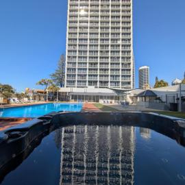Surfers Chateau
