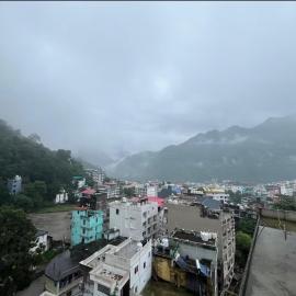 Cabana suites by GC, hôtel à Rishikesh