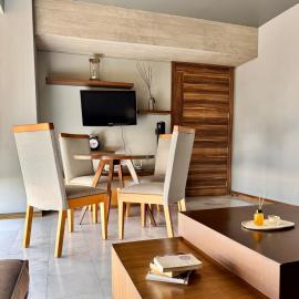 Zona Real Apt Near Tec, Andares & Real Center، فندق في غواذالاخارا