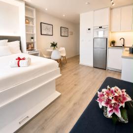 Gibraltar Luxe Stay 911