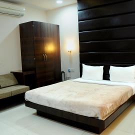 Hotel Anand Regent