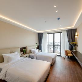 Pinewood Dalat, hotel u gradu 'Da Thien'