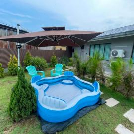 Twin Villas Gathering Place at Ulu Yam, Batang Kali, Genting - Up to 22pax