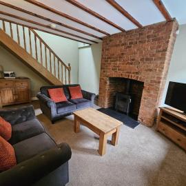 Cosy cottage in the beautiful Yorkshire Wolds, hotel u gradu North Dalton