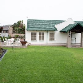 Christi-Lue Villa Guest House