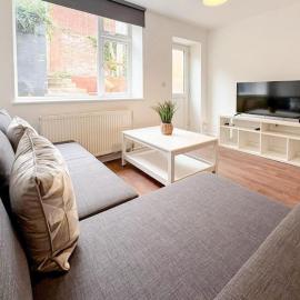 58d Thorpe Road - City Centre