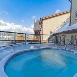 Spring Creek Condo by Canadian Rockies Vacation Rentals