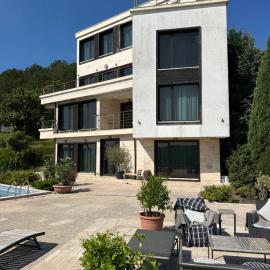 The Shefers Residence, hotel di Rogachevo