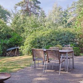 Natural cottage in Diever, hotel v destinácii Diever