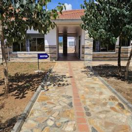 Ecorete Place, ξενοδοχείο σε Moroto