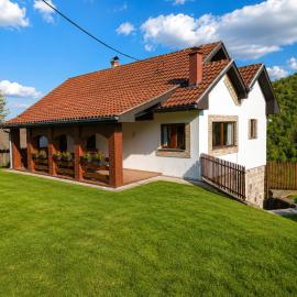 Kablar, smeštaj "Lazino Brdo", viešbutis mieste Čačakas