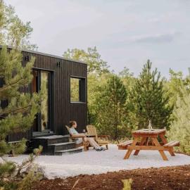Mas del Périé - Parcel Tiny House - Tiny House entre vignes et vallée, près de Cahors MAE-2263, khách sạn ở Trespoux-Rassiels