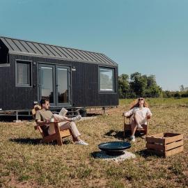Sallerin - Parcel Tiny House - Tiny house au coeur du Beaujolais MAE-1173, hôtel à Arbuissonnas