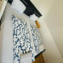 Comfortable room with beautiful nature in Malmo, hotel u Malmeu