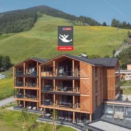 Saalbach Suites Private Spa by ALPS RESORTS – hotel w Saalbach Hinterglemm
