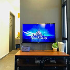Mahkota Historical Spot Apartment near Jonker 6pax