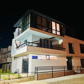 Villa Tbilisi sea, hotel u Tbilisiju