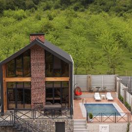 Pine Barnhouse Family, hotel u gradu 'İsmayıllı'