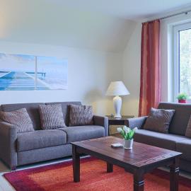 Haus am Strand, FeWo 2, hotel in Döse